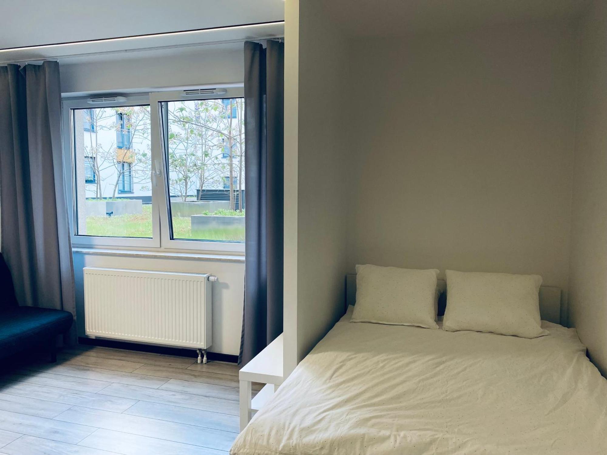 Enes Apartments Legnicka Street 59D ヴロツワフ エクステリア 写真