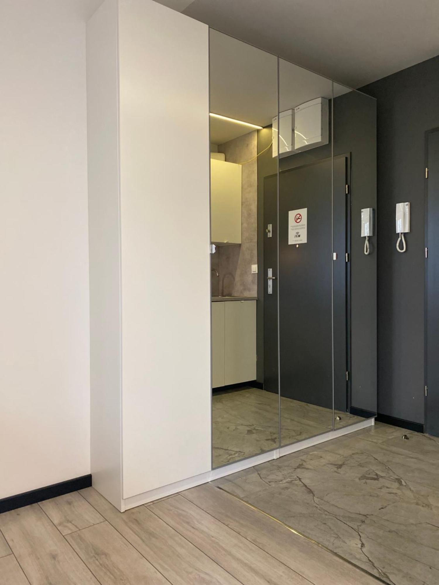 Enes Apartments Legnicka Street 59D ヴロツワフ エクステリア 写真