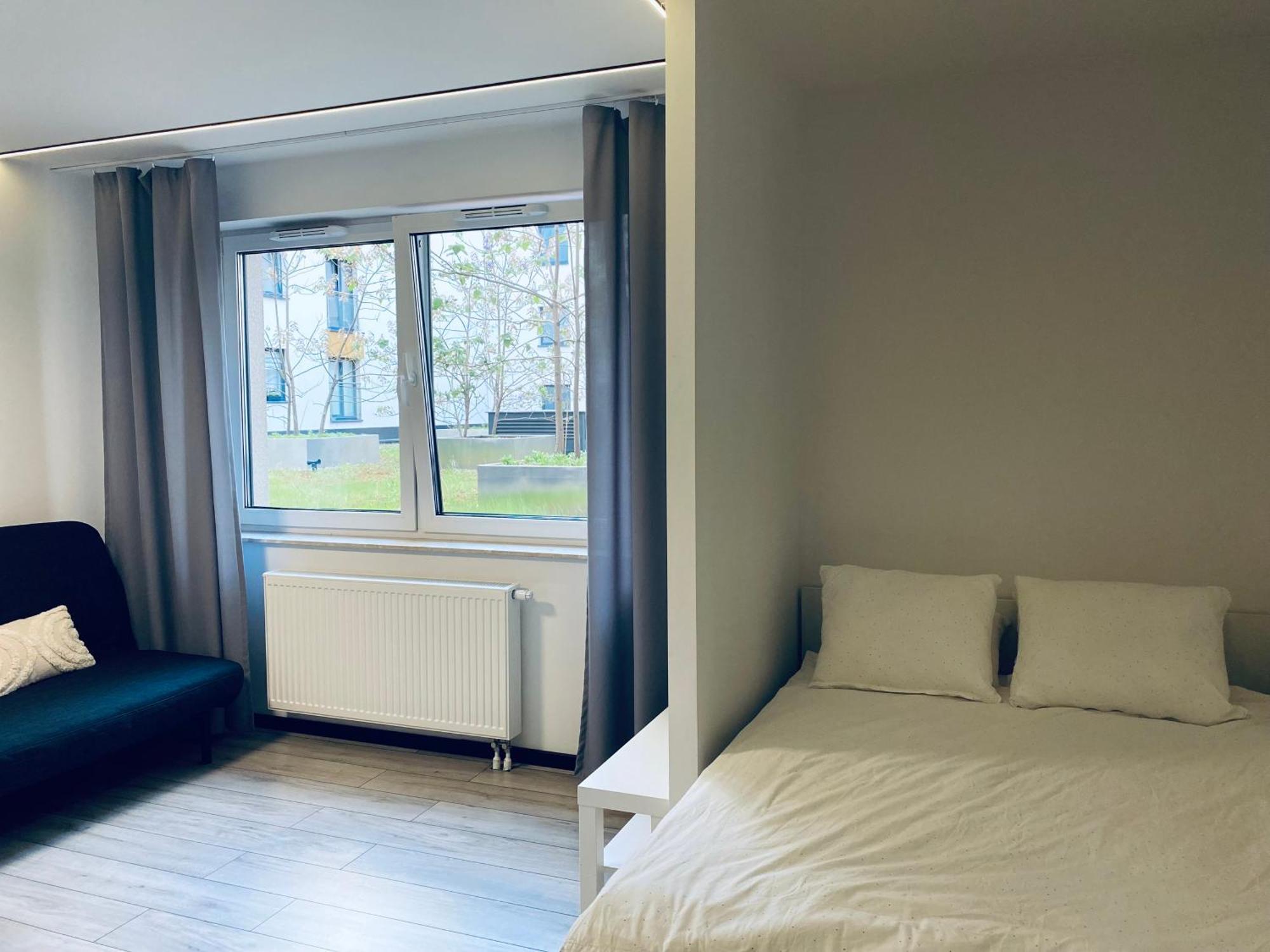 Enes Apartments Legnicka Street 59D ヴロツワフ エクステリア 写真