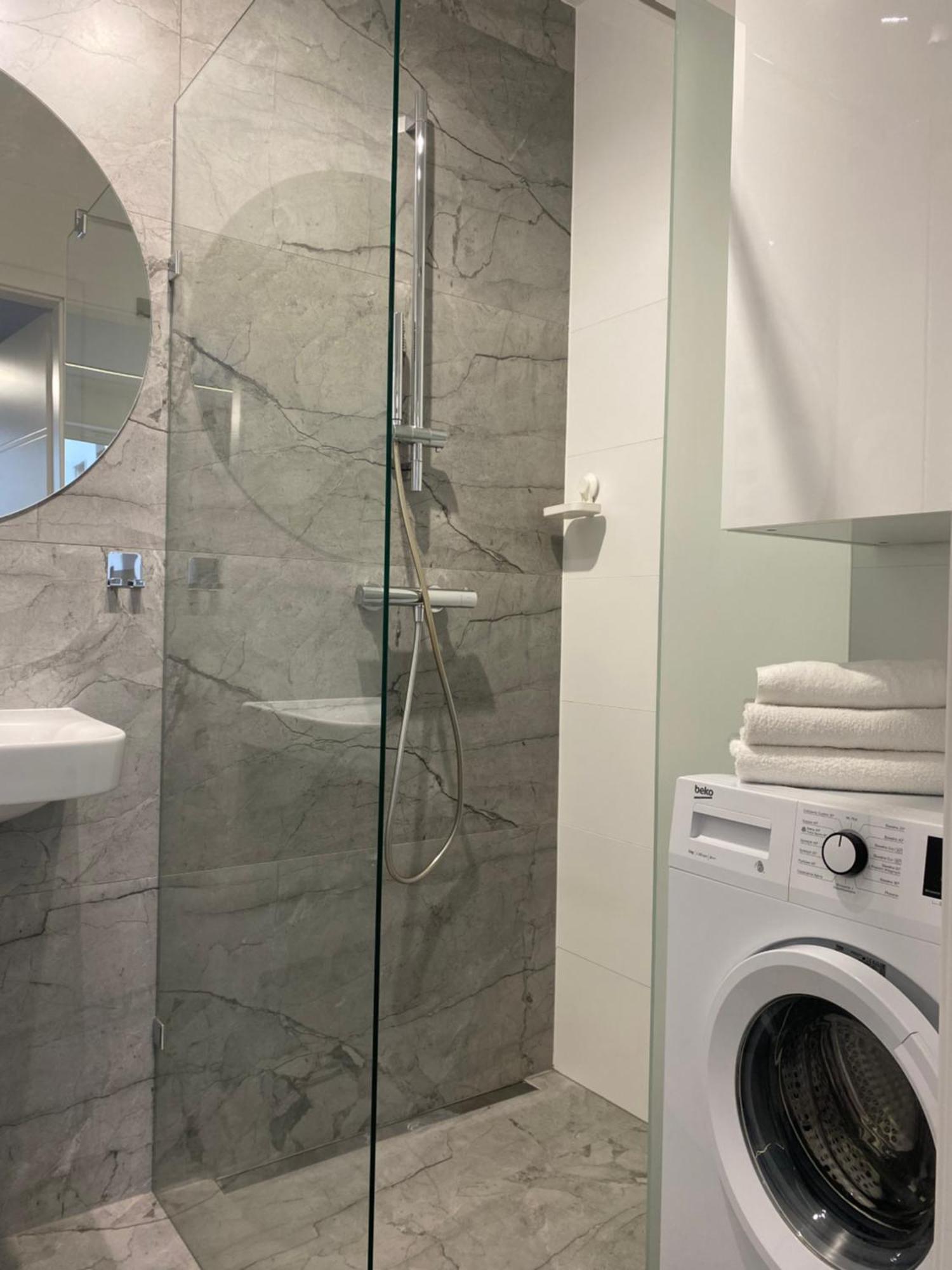 Enes Apartments Legnicka Street 59D ヴロツワフ エクステリア 写真